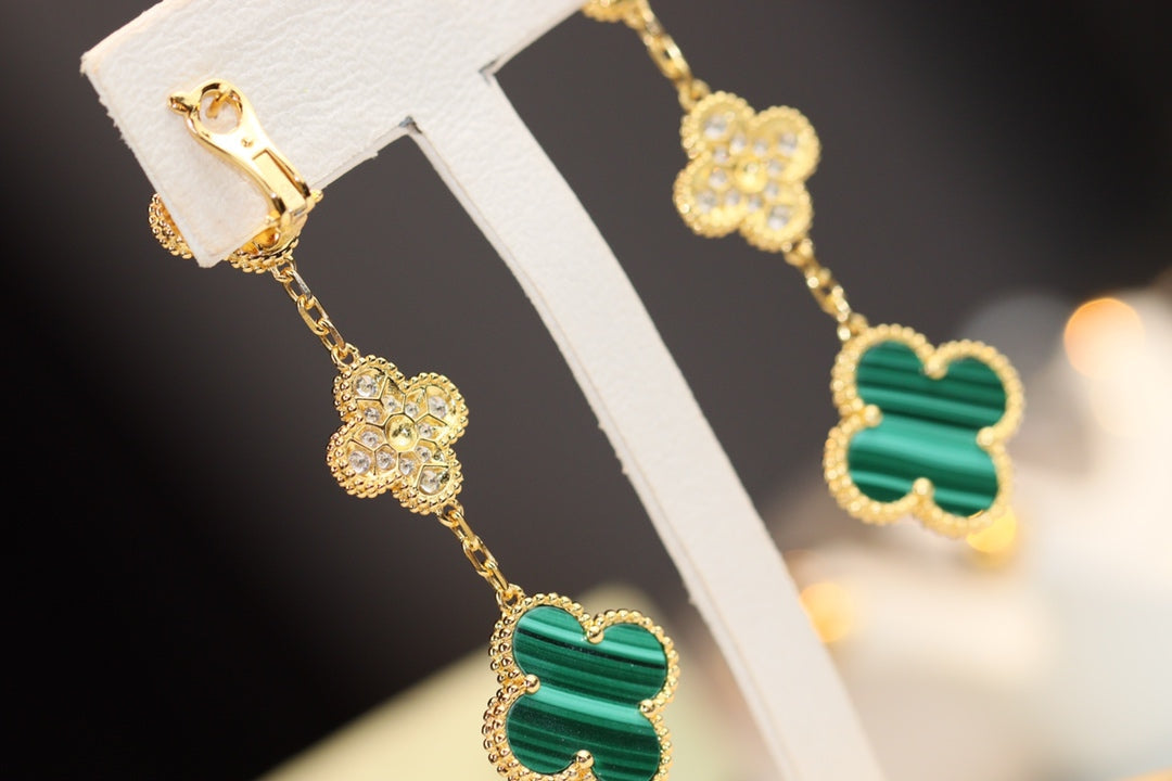 [basloveJW]CLOVER EARRINGS GOLD MALACHITE DIAMOND 3 MOTIF