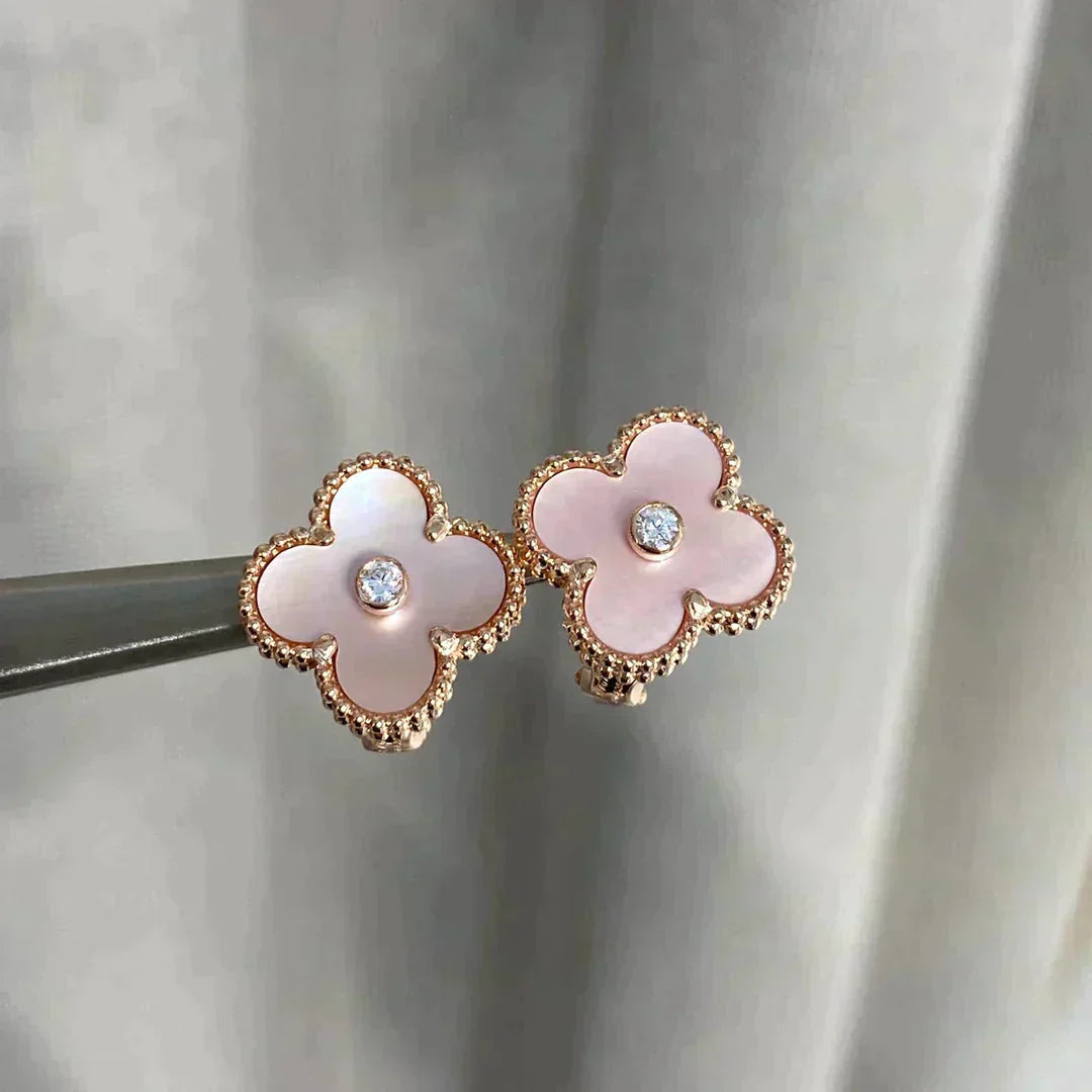 [basloveJW]CLOVER MEDIUM 1 MOTIFS  PINK MOP DIAMOND EARRINGS