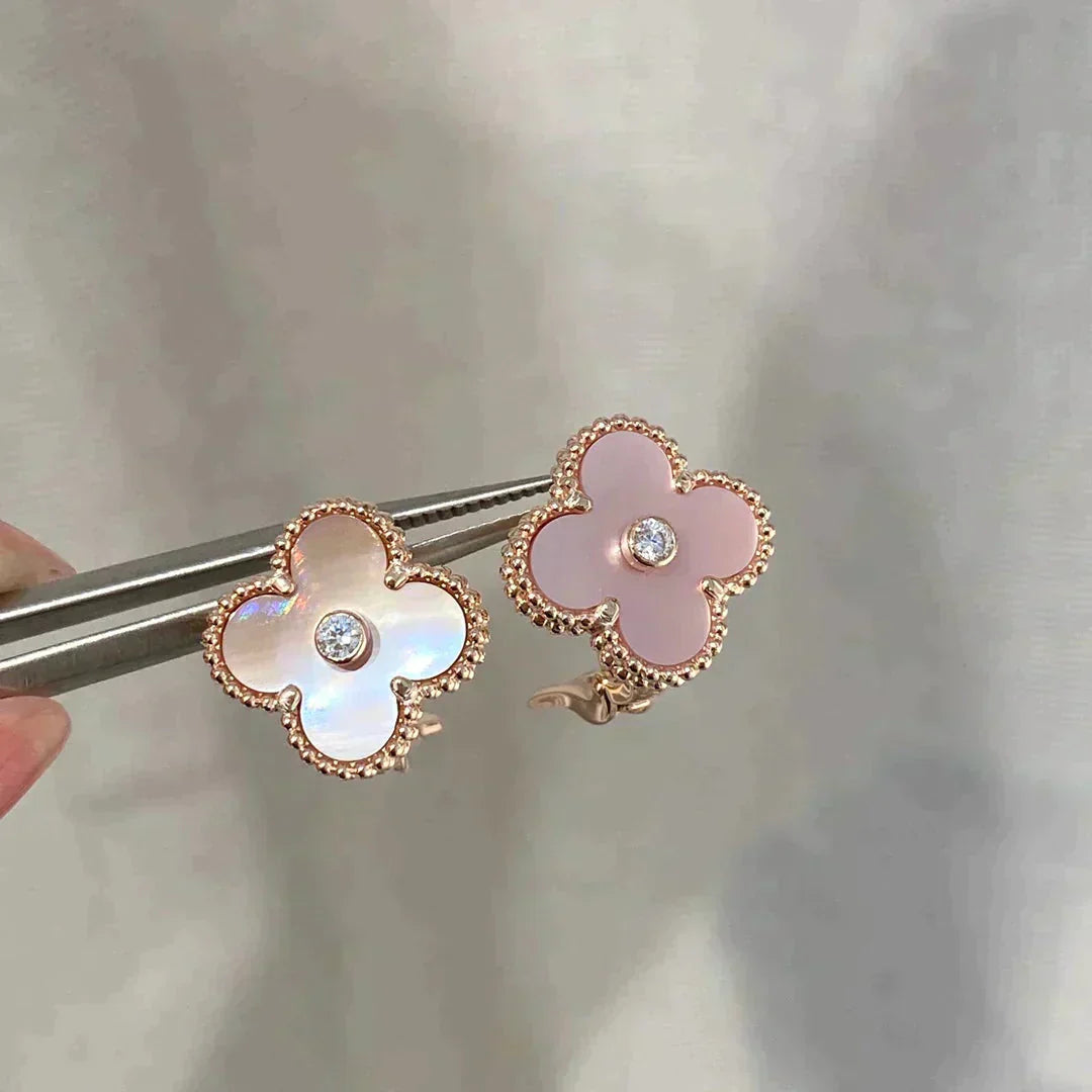 [basloveJW]CLOVER MEDIUM 1 MOTIFS  PINK MOP DIAMOND EARRINGS