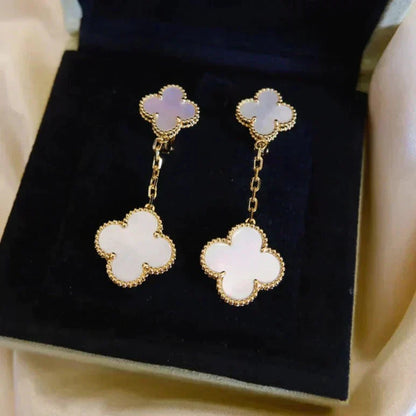 [basloveJW]CLOVER 2 MOTIF WHITE MOP EARRINGS