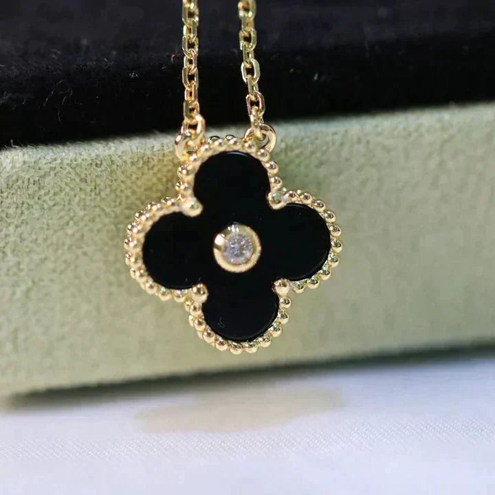 [basloveJW]CLOVER 15MM DIAMOND ONYX NECKLACE