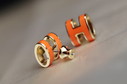 [Basjewels]MINI POP H EARRINGS ORANGE