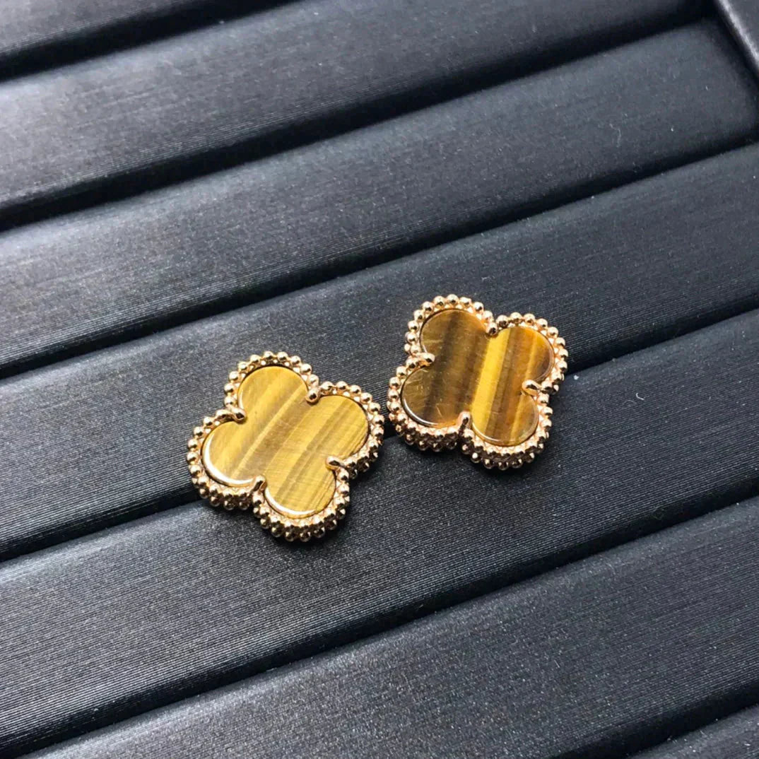 [basloveJW]CLOVER MEDIUM 1 MOTIFS TIGER EYE EARRINGS