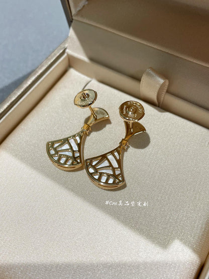 [Basjewels]DREAM MOP 1 DIAMOND EARRINGS