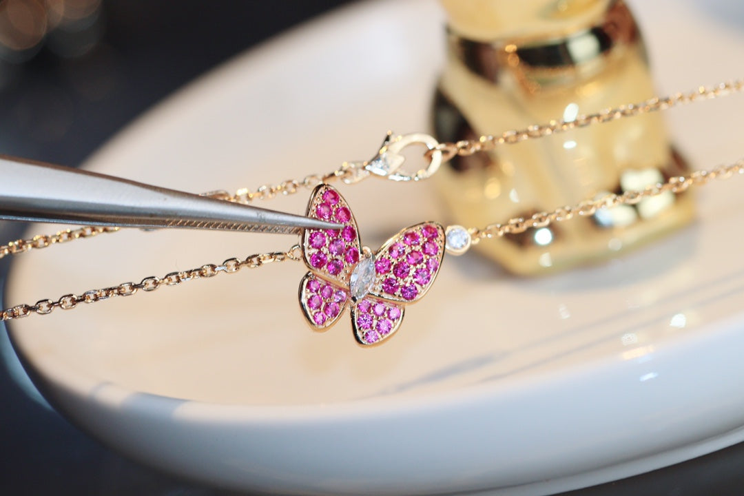 [basloveJW]BUTTERFLY RED DIAMOND ROSE GOLD NECKLACE