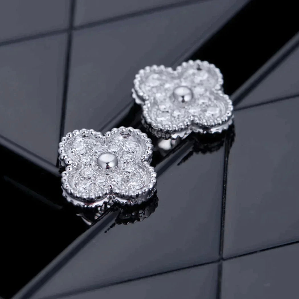 [basloveJW]CLOVER 1 MOTIFS DIAMOND STUD EARRINGS SILVER