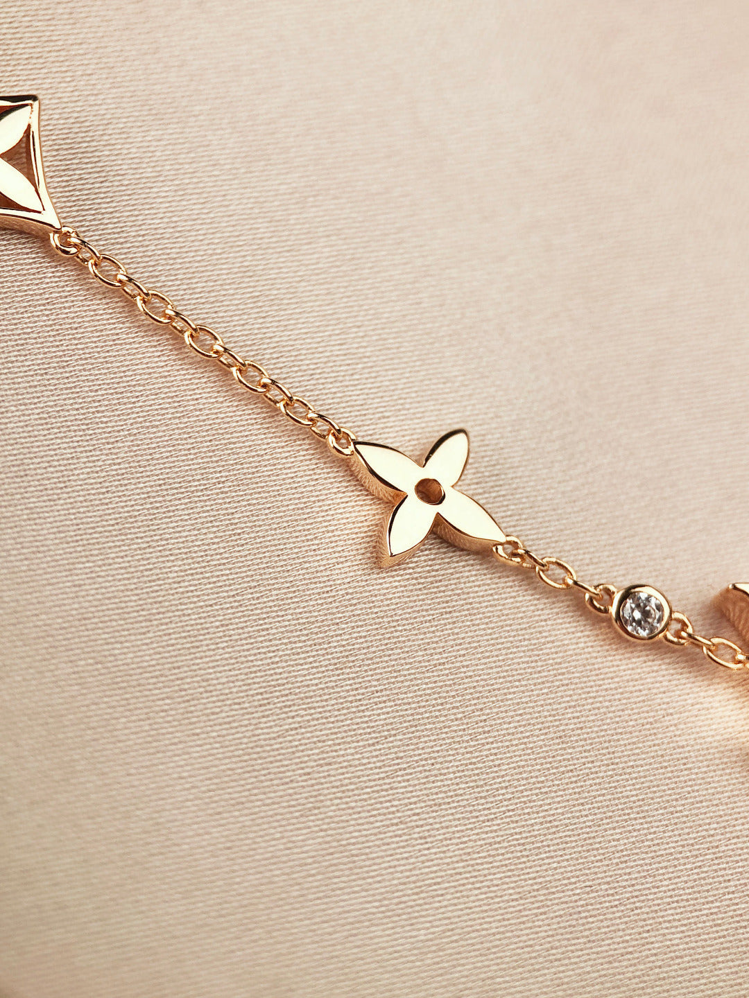 [Basjewels]STAR AND SUN 7 MOTIFS GOLD BRACELET