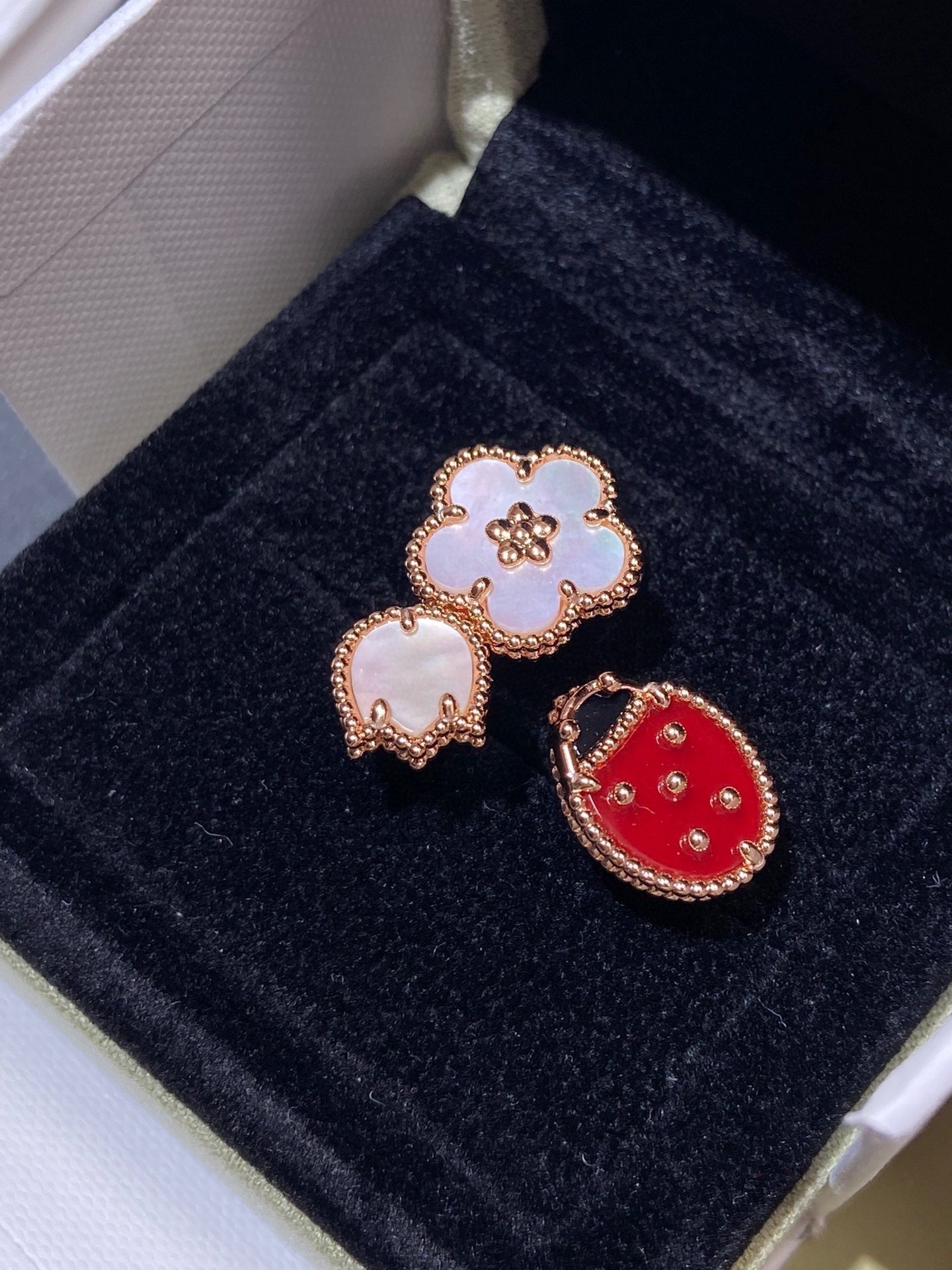 [basloveJW]LUCKY 3 MOTIF ROSE GOLD RING