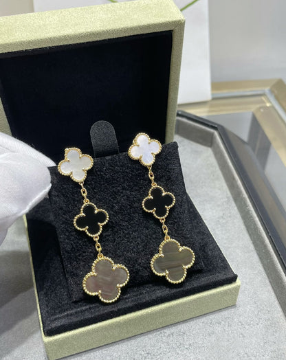 [basloveJW]CLOVER 3 MOTIF MOP ONYX DARK MOP PINK GOLD EARRINGS