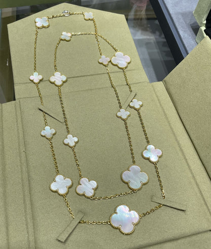 [basloveJW]CLOVER 16 MOTIF WHITE MOP GOLD NECKLACE