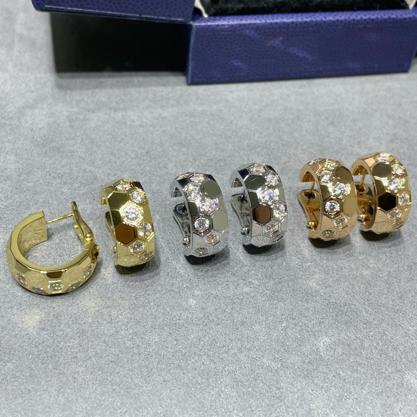 [Basjewels]BEE LOVE DIAMOND HOOP EARRINGS