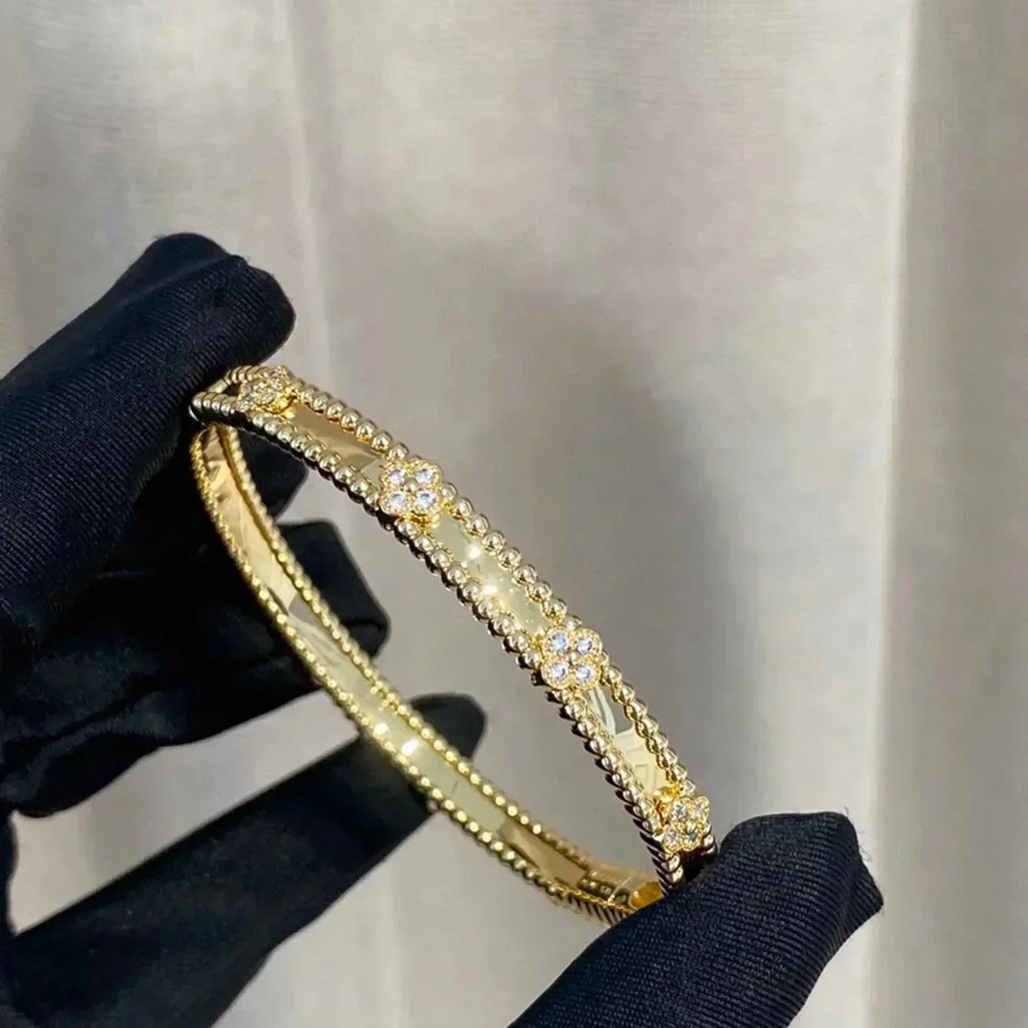 [basloveJW]CLOVER BRACELET 4MM DIAMONDS