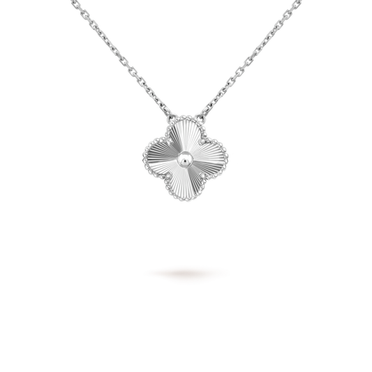 [basloveJW]CLOVER 15MM LASER NECKLACE SILVER