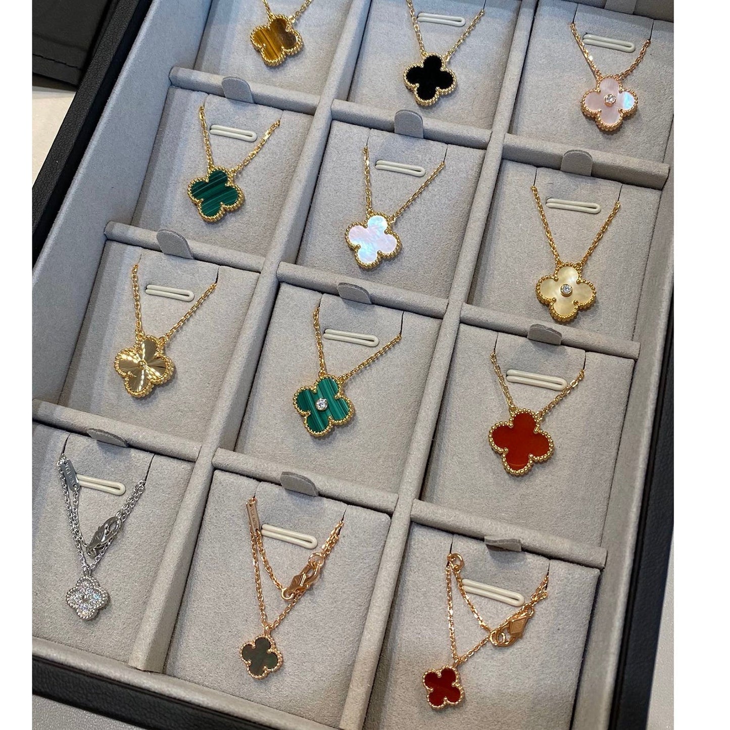 [basloveJW]CLOVER 15MM DIAMOND SINGLE FLOWER NECKLACE