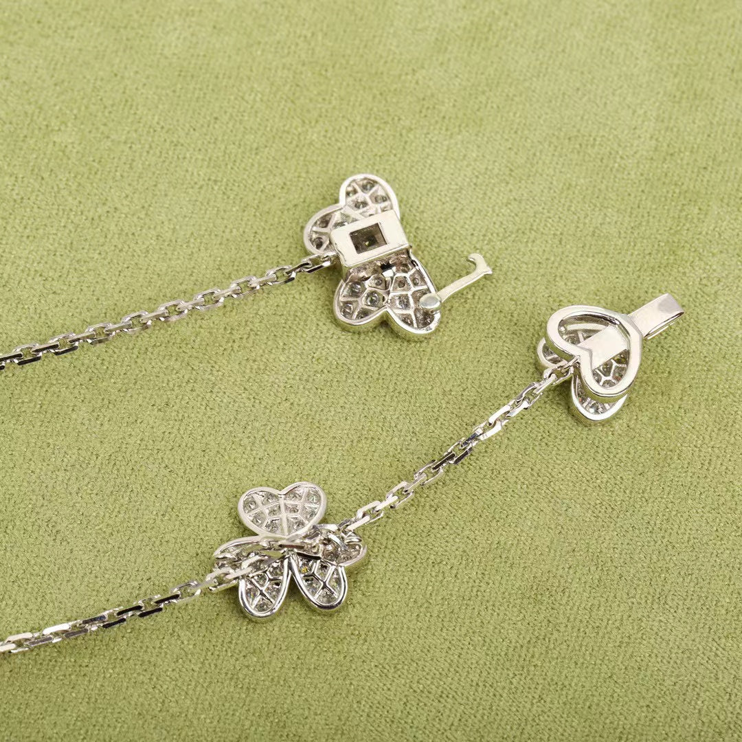 [basloveJW]FRIVOLE SILVER 9 FLOWERS NECKLACE