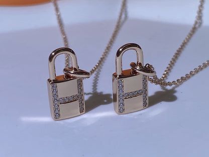 [Basjewels]HM ADVANCED NICHE LOCK HEAD NECKLACE DIAMONDS