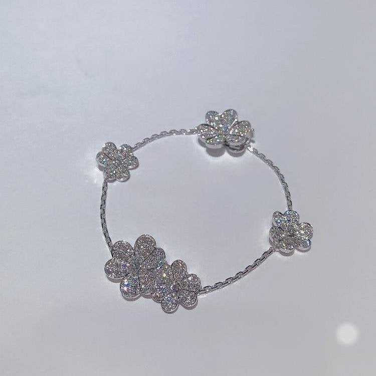 [basloveJW]FRIVOLE SILVER 5 FLOWERS BRACELET