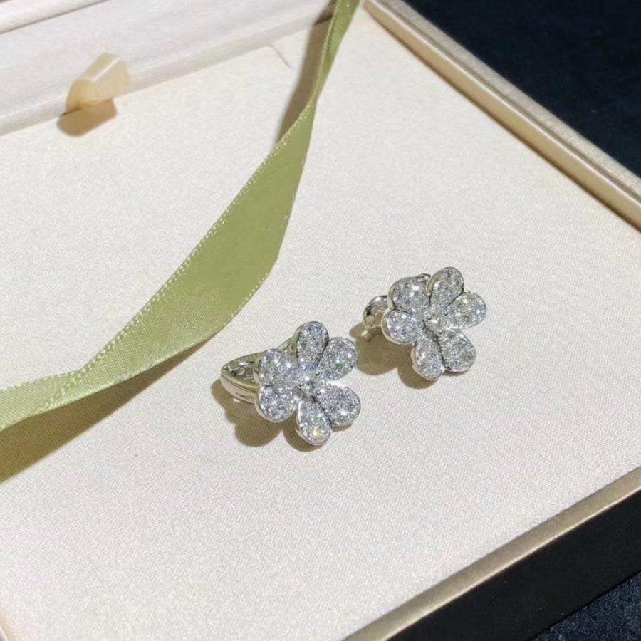 [basloveJW]FRIVOLE SILVER FLOWER DIAMOND EARRINGS