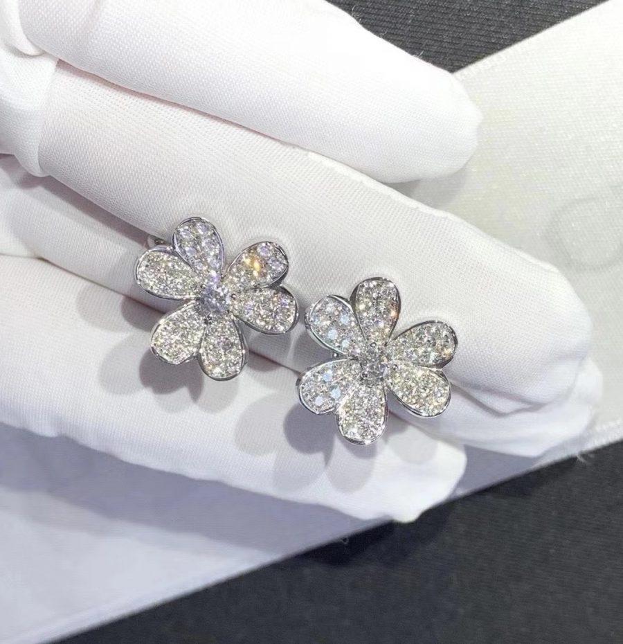 [basloveJW]FRIVOLE SILVER FLOWER DIAMOND EARRINGS