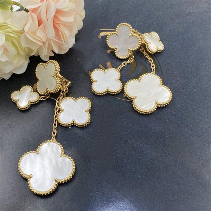 [basloveJW]CLOVER EARRINGS WHITE MOP 4 MOTIFS GOLD