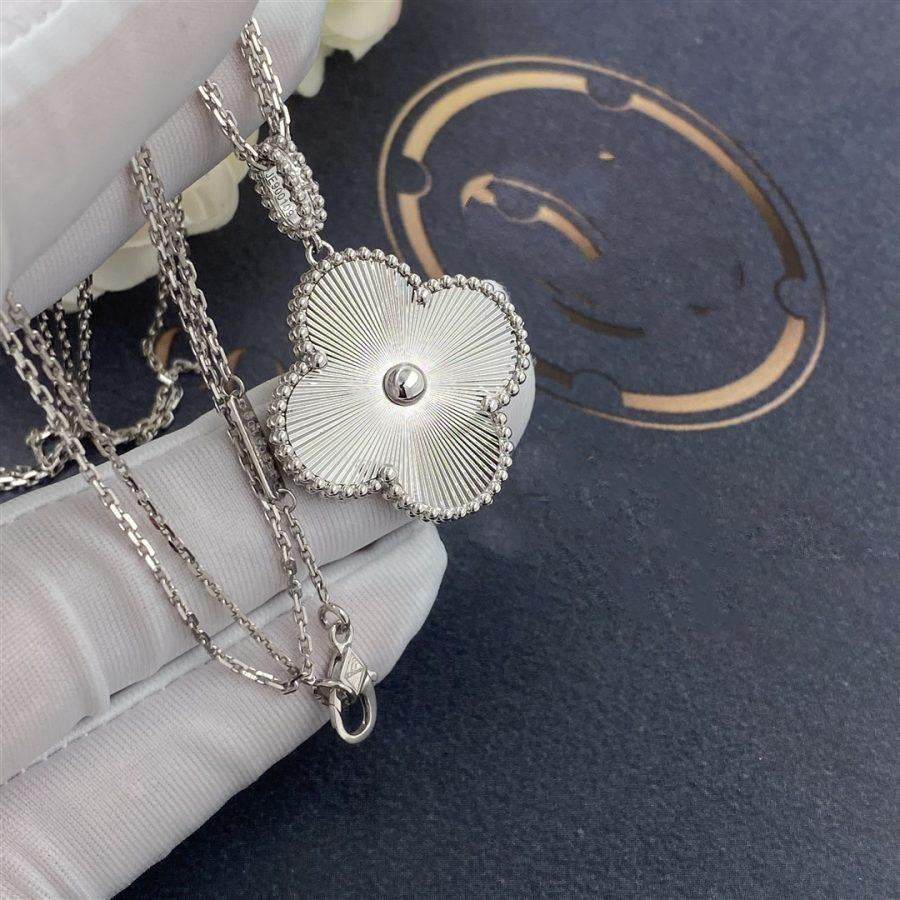 [basloveJW]CLOVER 25MM SILVER BIG CLOVER NECKLACE